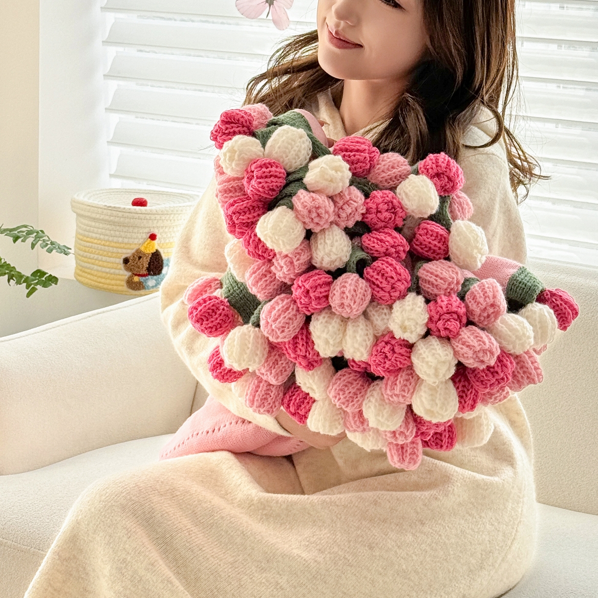 91家纺网 家纺一手货源 找家纺 丹本家纺 2026新款送礼神器网红直播热款玫瑰花束毯多功能毛毯盖毯 永绽花束-粉雾渐变