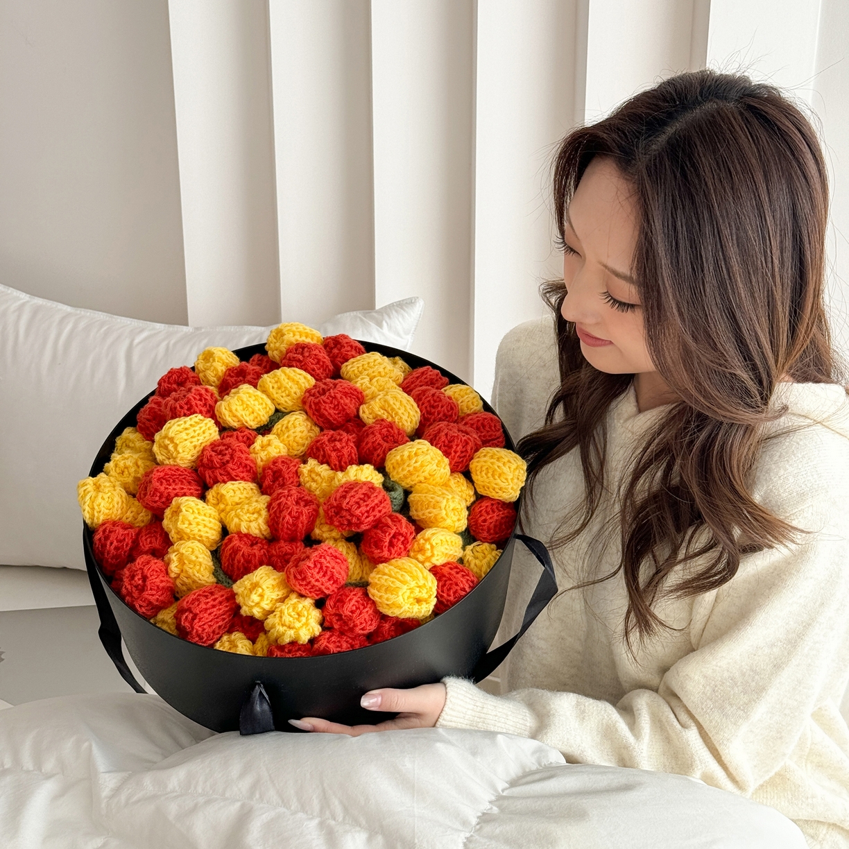 91家纺网 家纺一手货源 找家纺 丹本家纺 2026新款送礼神器网红直播热款玫瑰花束毯多功能毛毯盖毯 永绽花束-落日金红