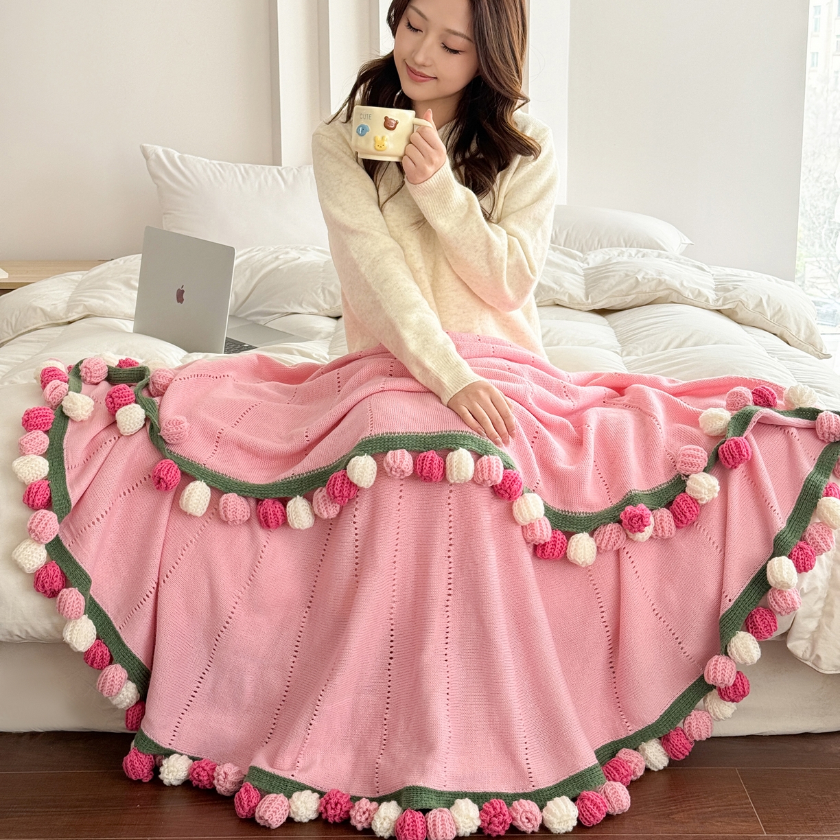 91家纺网 家纺一手货源 找家纺 丹本家纺 2026新款送礼神器网红直播热款玫瑰花束毯多功能毛毯盖毯 永绽花束-粉雾渐变