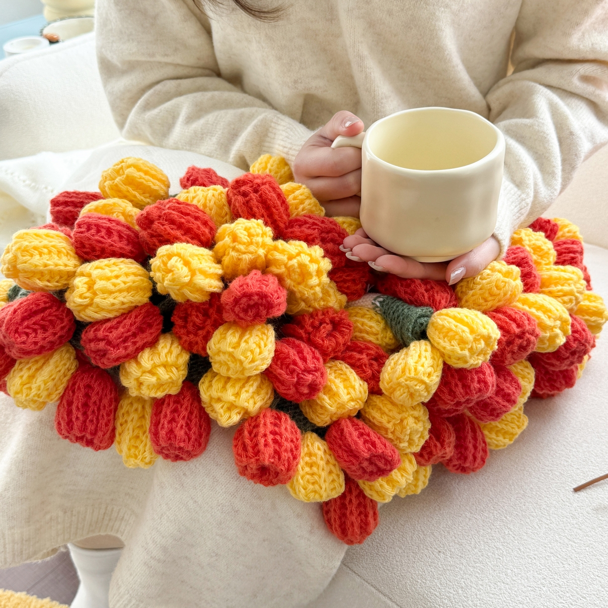 91家纺网 家纺一手货源 找家纺 丹本家纺 2026新款送礼神器网红直播热款玫瑰花束毯多功能毛毯盖毯 永绽花束-落日金红