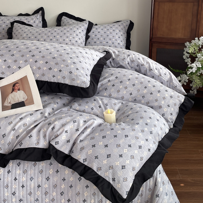 91家纺网 家纺一手货源 找家纺 同田家纺 2026新款云感双层纱花边床盖四件套 床盖-四叶草