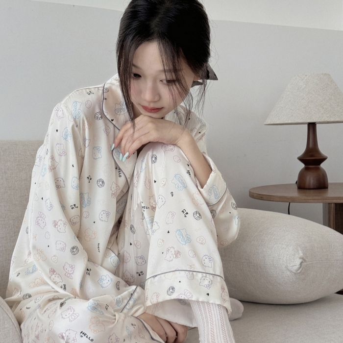 91家纺网 家纺一手货源 找家纺 （总）妍景家居生活馆 2026春夏新款冰雪丝-白色礼物KT家居服