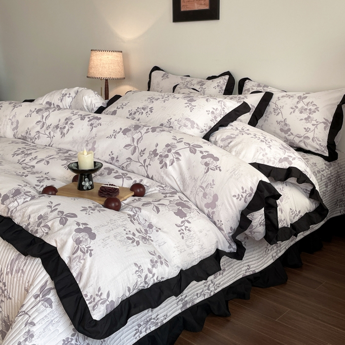 91家纺网 家纺一手货源 找家纺 同田家纺 2026新款云感双层纱花边床盖四件套 床盖-紫影花