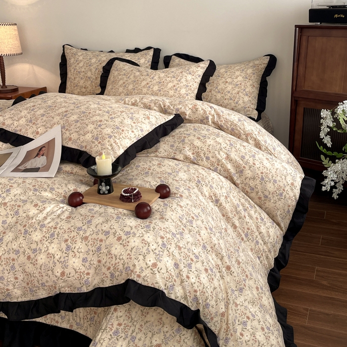 91家纺网 家纺一手货源 找家纺 同田家纺 2026新款云感双层纱花边床盖四件套 床盖-紫韵白