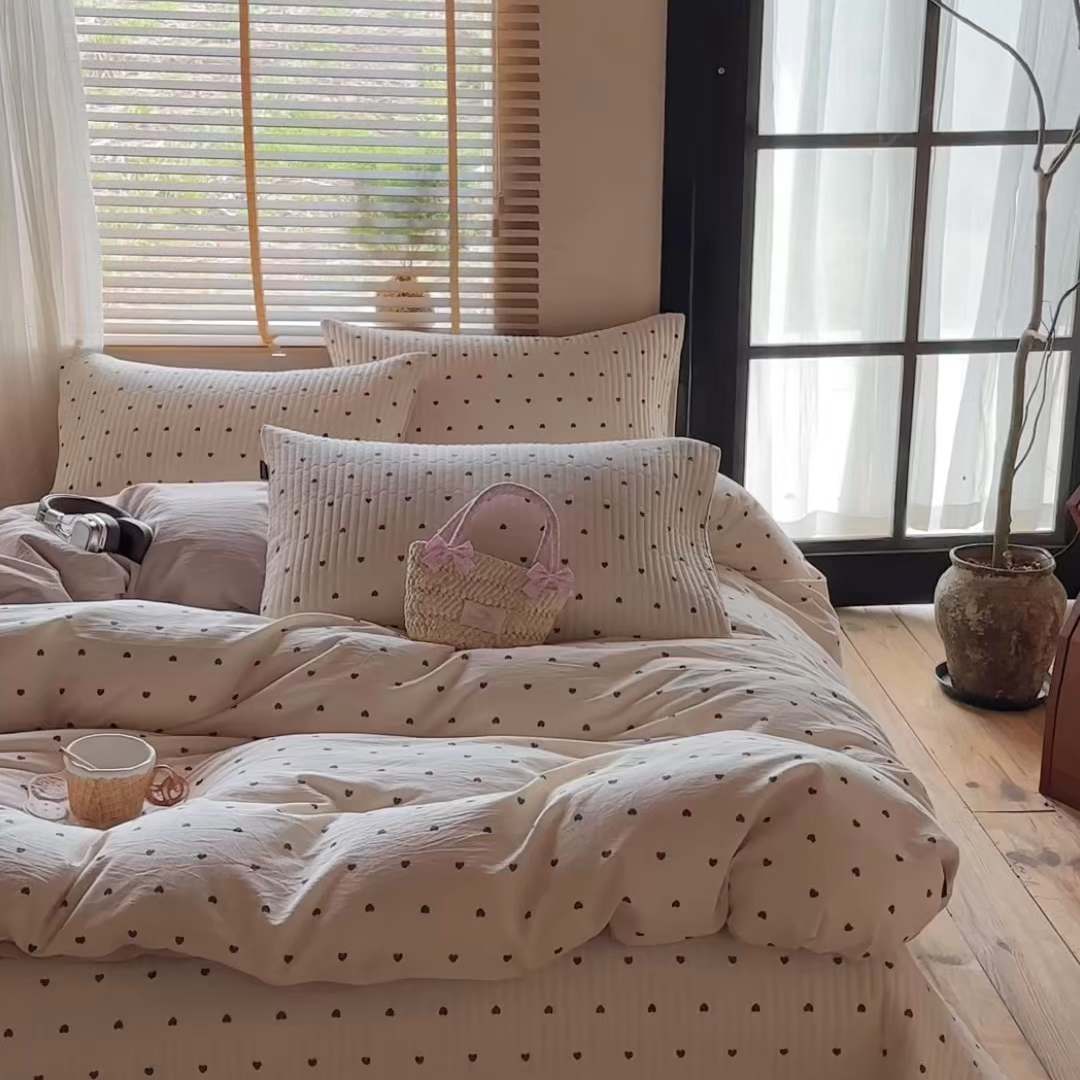 91家纺网 家纺一手货源 找家纺 孑寐家纺 2026新款亲肤舒适全棉棉麻床盖四件套 爱心律动