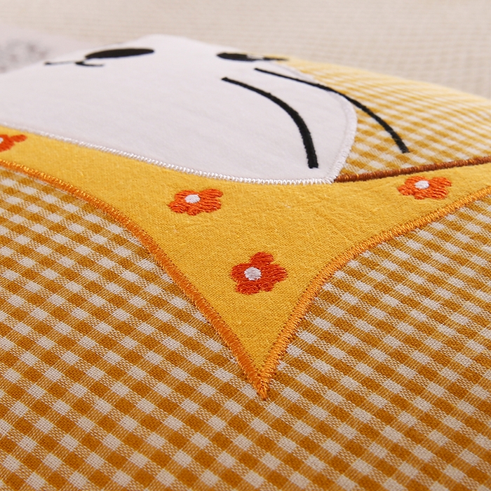 91家纺网 家纺一手货源 找家纺 蔻眠 泡芙猫-全棉双层纱刺绣荞麦护颈枕头儿童卡通枕芯 泡芙猫-黄