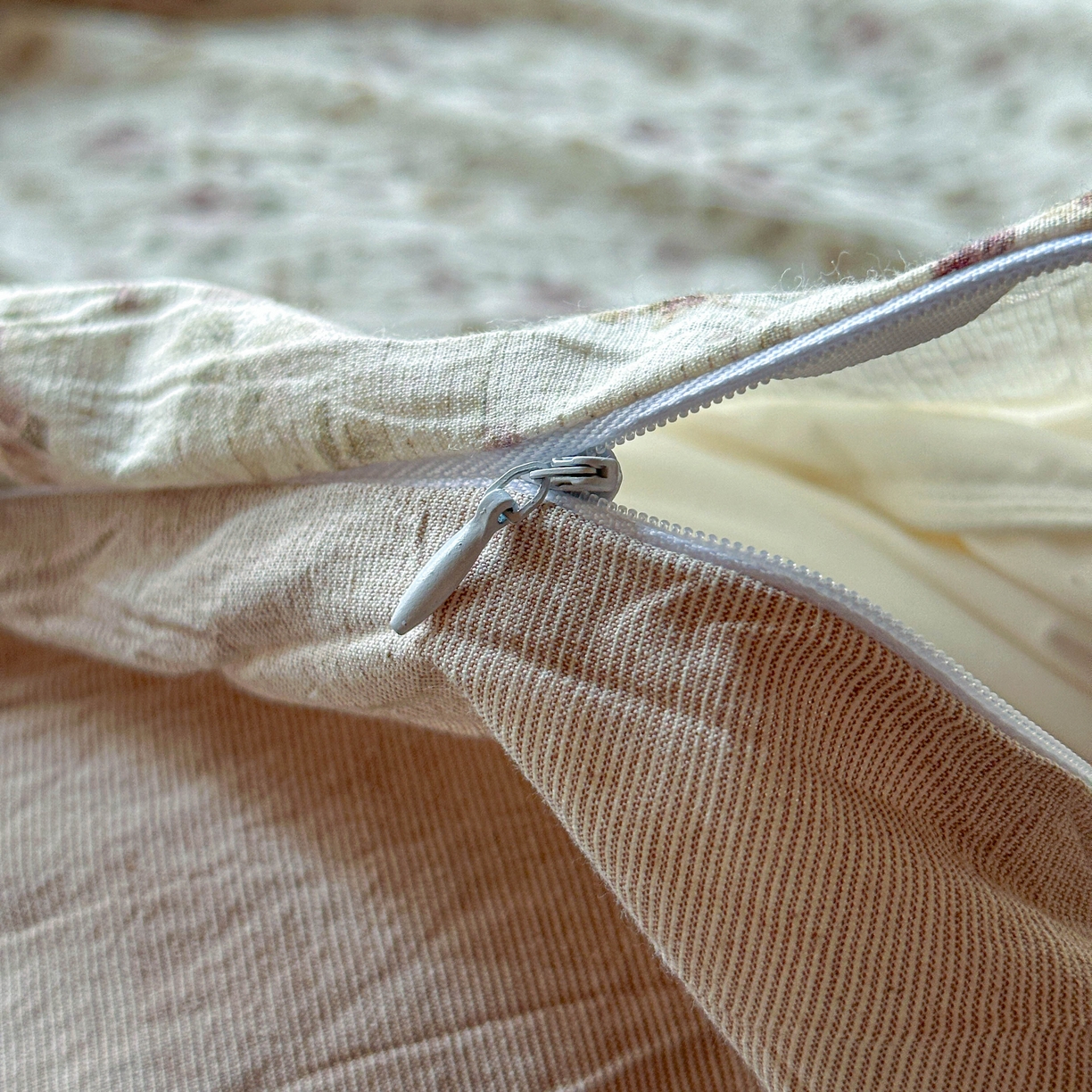 91家纺网 家纺一手货源 找家纺 孑寐家纺 2026新款亲肤舒适全棉棉麻床盖四件套 春日絮语