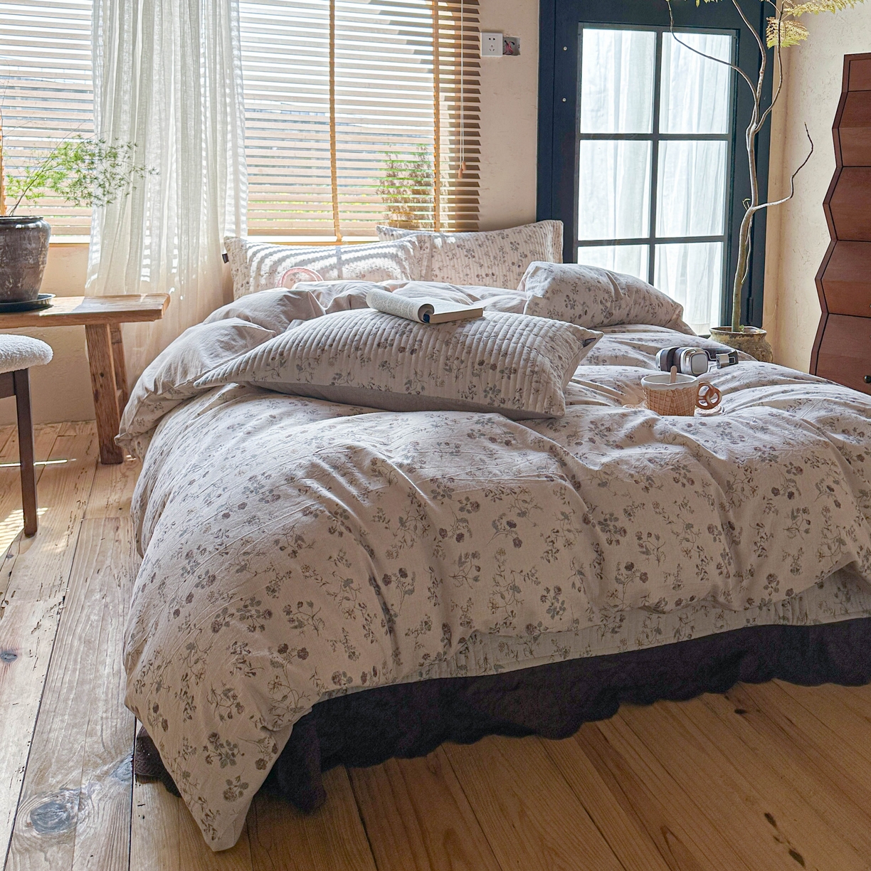 91家纺网 家纺一手货源 找家纺 孑寐家纺 2026新款亲肤舒适全棉棉麻床盖四件套 红唇之吻