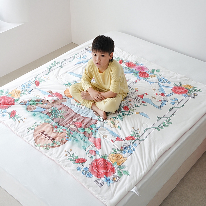 91家纺网 家纺一手货源 找家纺 小燕燕家纺  2026年新款儿童春夏款a类空调被夏凉被双温被宝宝防踢被锦氨凉感拥抱被 童话小派对