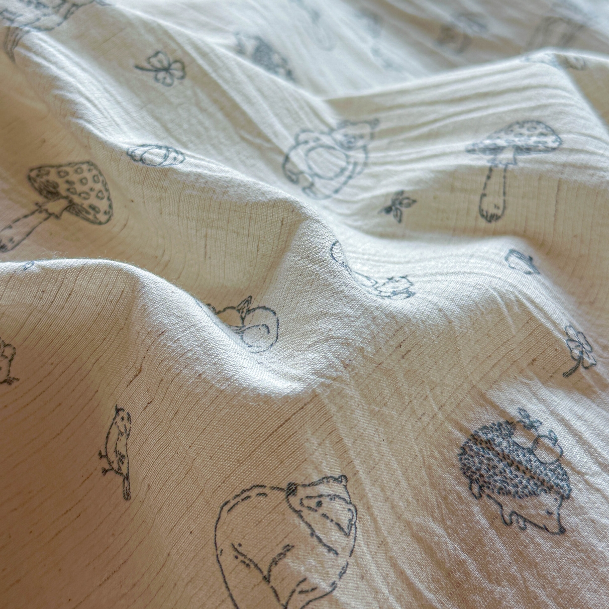 91家纺网 家纺一手货源 找家纺 孑寐家纺 2026新款亲肤舒适全棉棉麻床盖四件套 奇妙森林