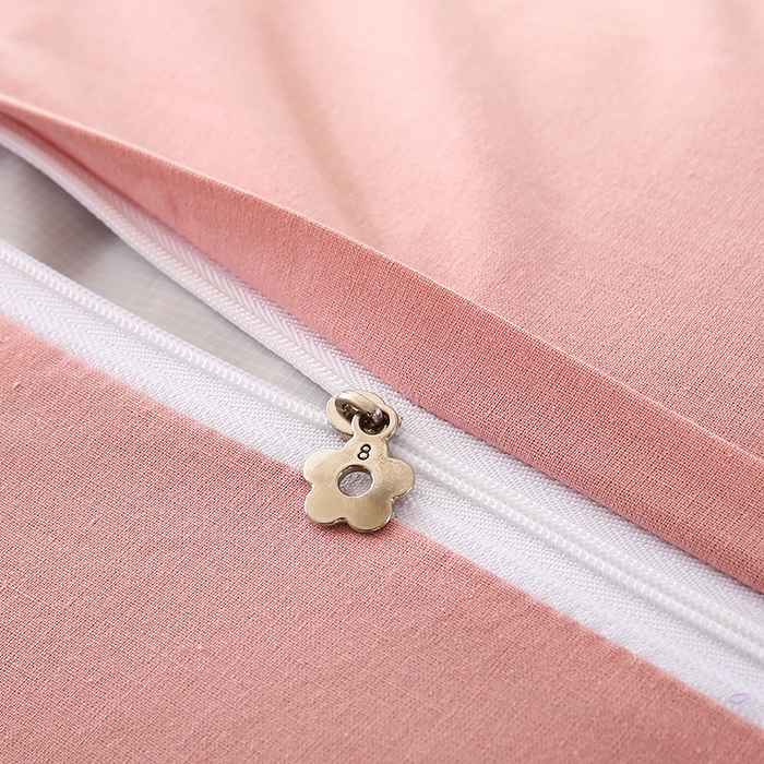 91家纺网 家纺一手货源 找家纺 蔻眠 米洛熊-全棉刺绣卡通荞麦护颈枕头儿童学生荞麦枕芯 米洛熊-粉色