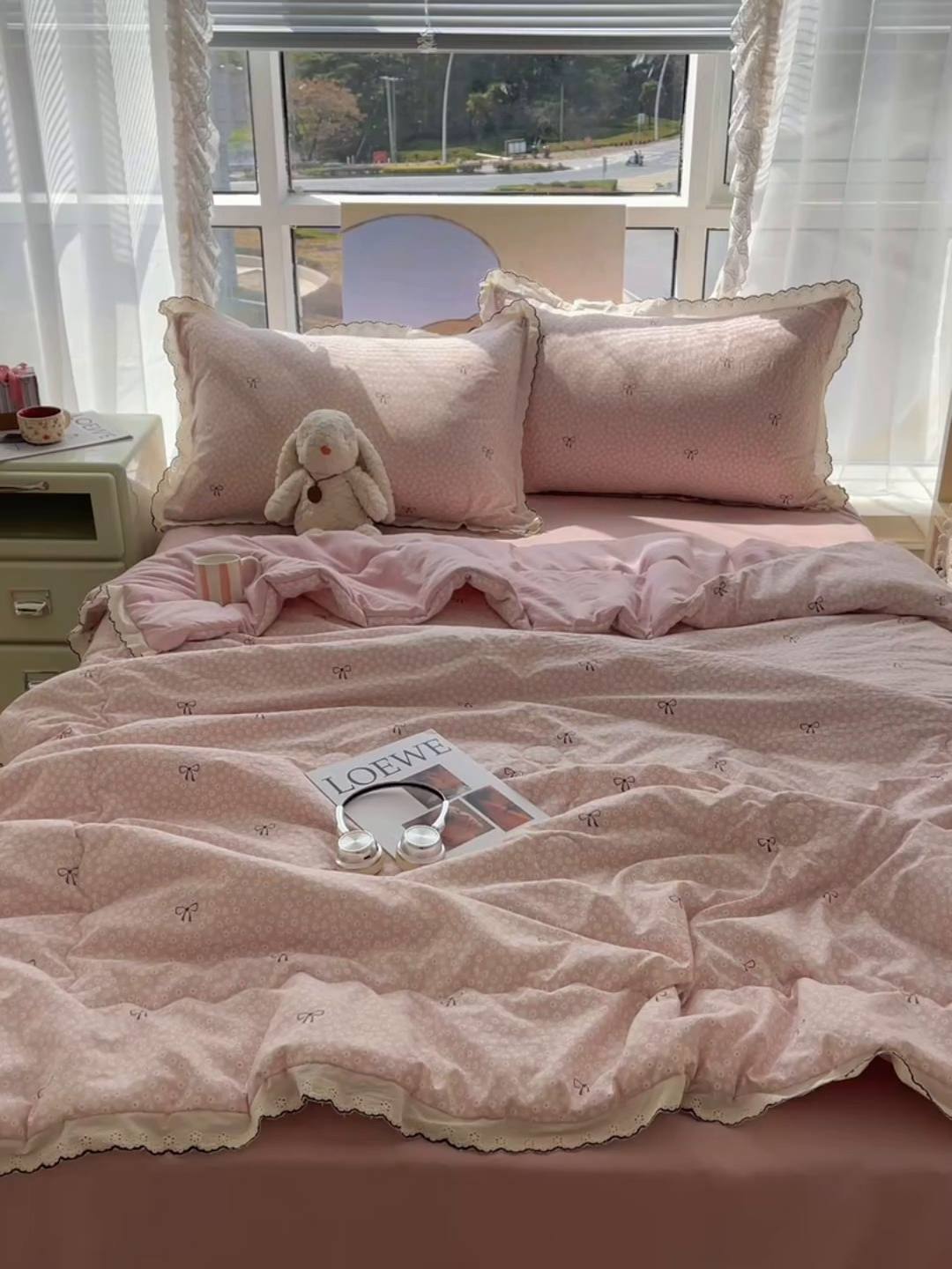 91家纺网 家纺一手货源 找家纺 宝士康家纺 2026新款10A抗菌全棉黑色花边云朵棉单夏被/夏被四件套 云朵棉-粉樱蝴蝶结