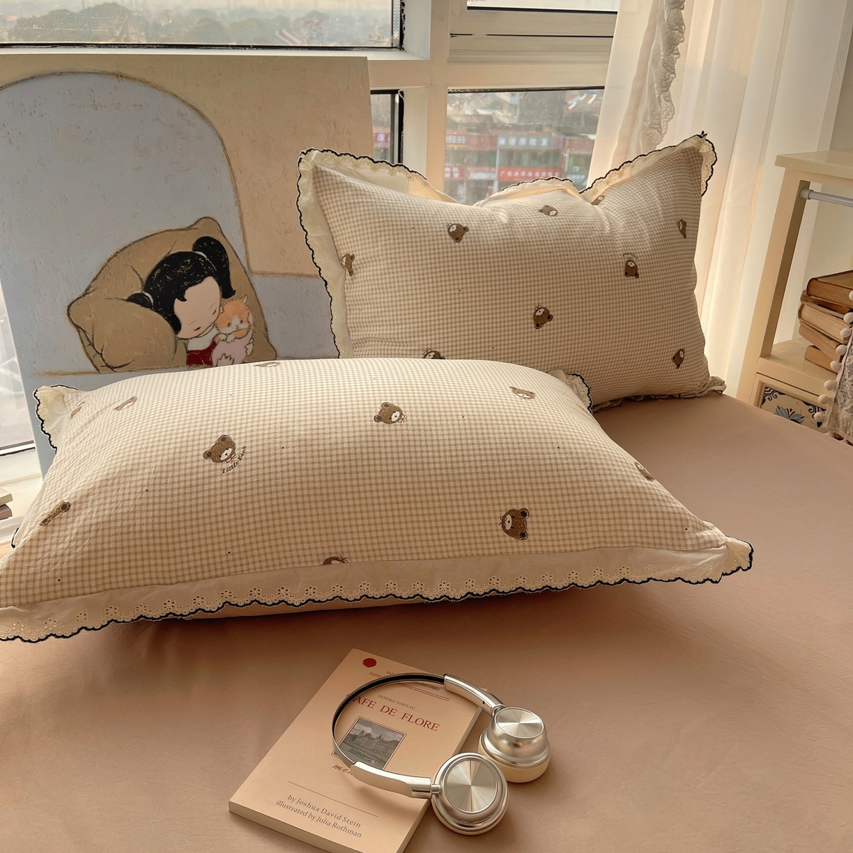 91家纺网 家纺一手货源 找家纺 宝士康家纺 2026新款10A抗菌全棉黑色花边云朵棉单夏被/夏被四件套 云朵棉-格纹小熊