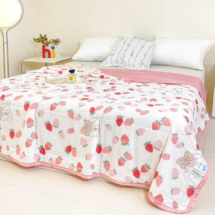 91家纺网 家纺一手货源 找家纺 禹祥家纺 2026新款凉感丝夏凉被冰淇淋印花夏被空调被夏季薄被子直播爆款 草莓兔