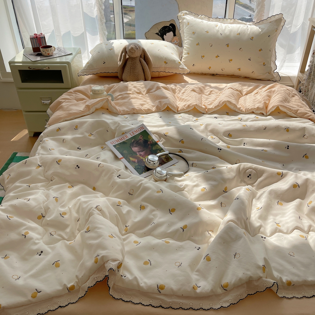 91家纺网 家纺一手货源 找家纺 宝士康家纺 2026新款10A抗菌全棉黑色花边云朵棉单夏被/夏被四件套 云朵棉-禾风果语