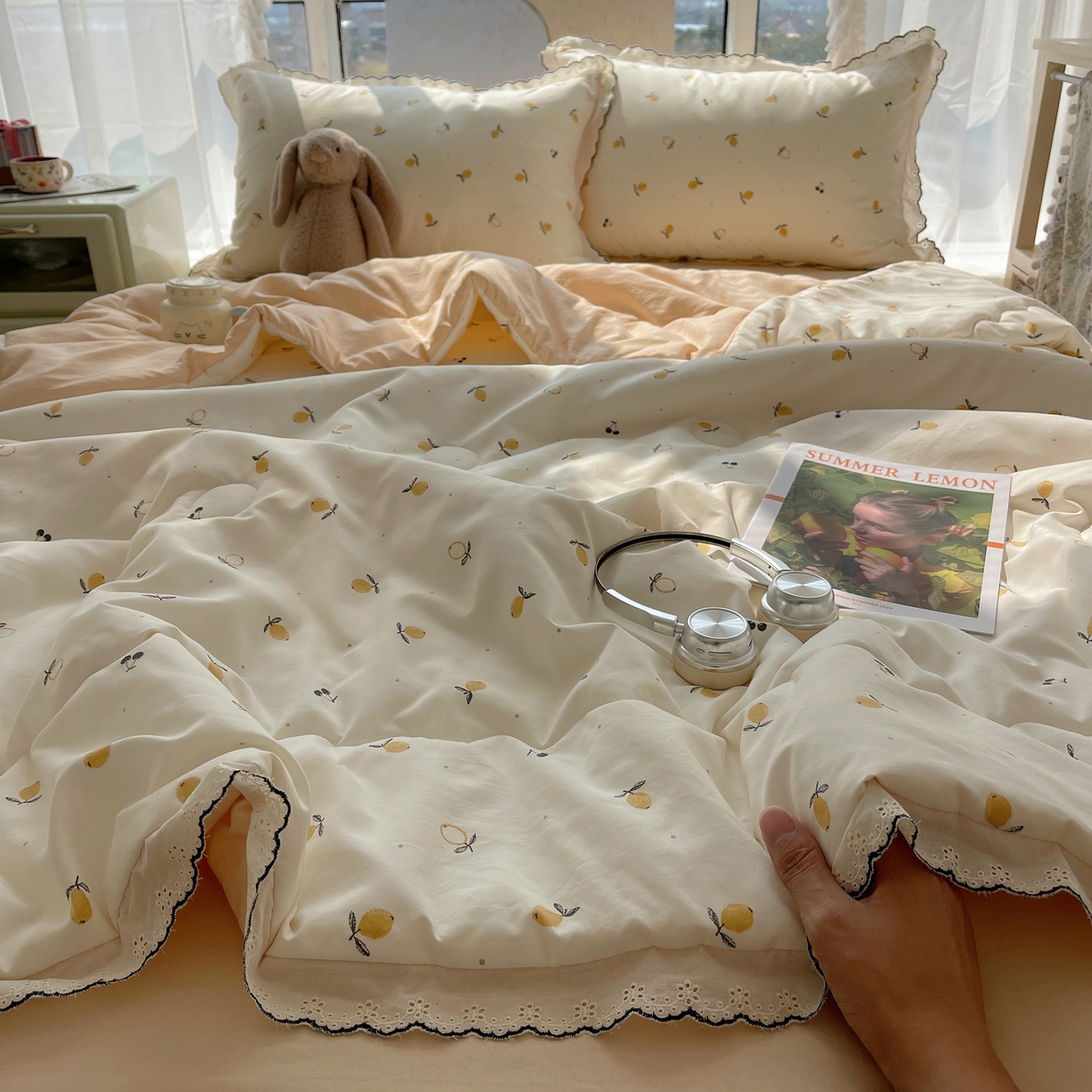 91家纺网 家纺一手货源 找家纺 宝士康家纺 2026新款10A抗菌全棉黑色花边云朵棉单夏被/夏被四件套 云朵棉-禾风果语