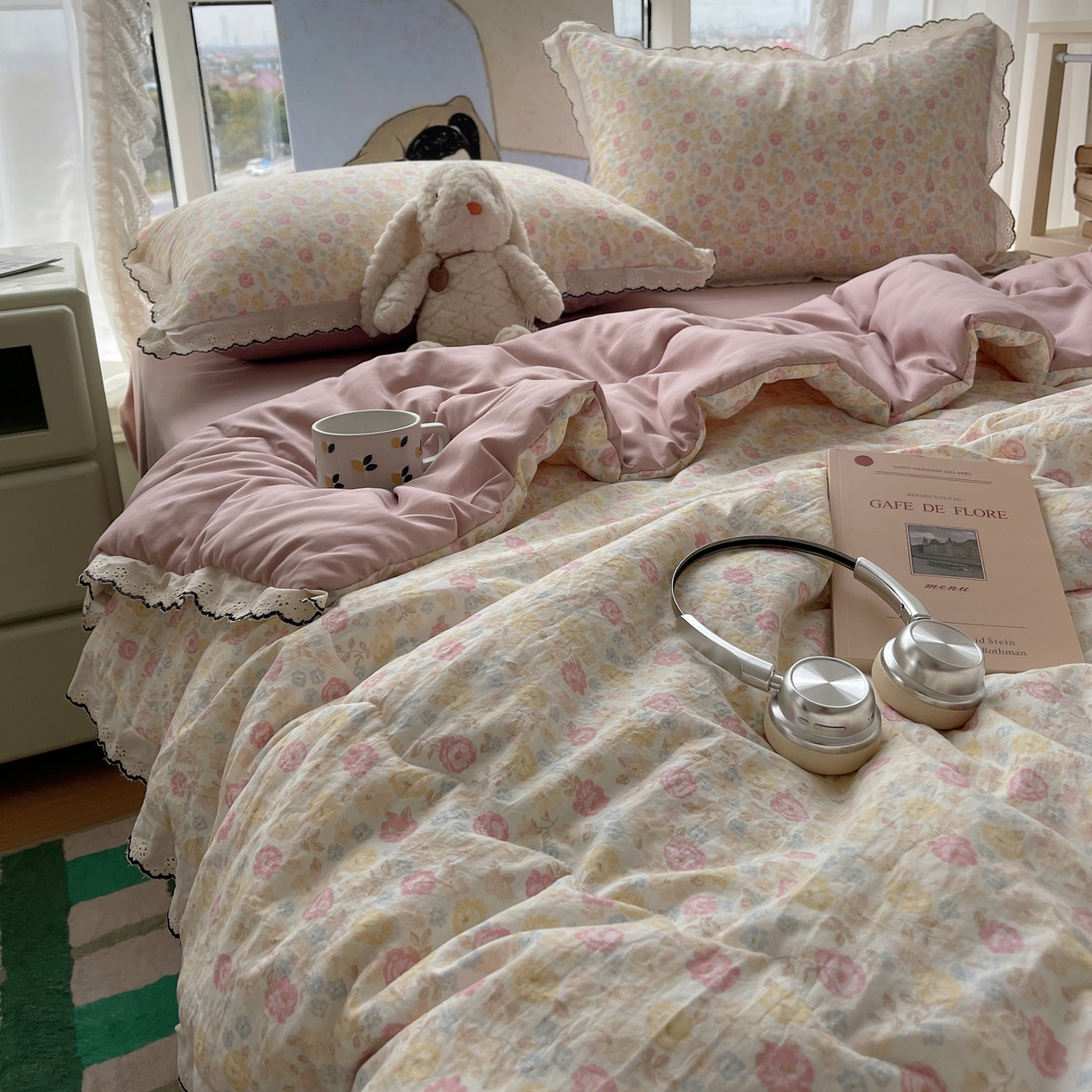 91家纺网 家纺一手货源 找家纺 宝士康家纺 2026新款10A抗菌全棉黑色花边云朵棉单夏被/夏被四件套 云朵棉-花团粉簇