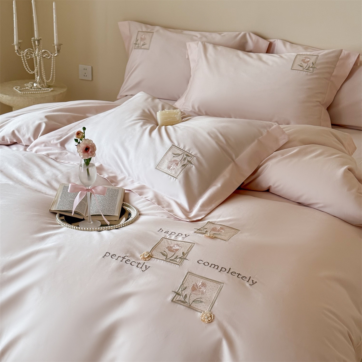 91家纺网 家纺一手货源 找家纺 泽西 2026新品刺绣50s双股全棉长绒棉宽边四件套-花栖 花栖-公主粉【控价358-378】