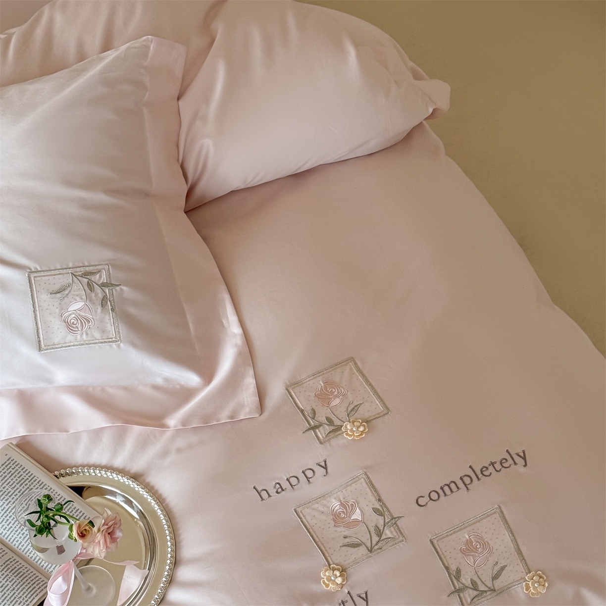 91家纺网 家纺一手货源 找家纺 泽西 2026新品刺绣50s双股全棉长绒棉宽边四件套-花栖 花栖-公主粉【控价358-378】