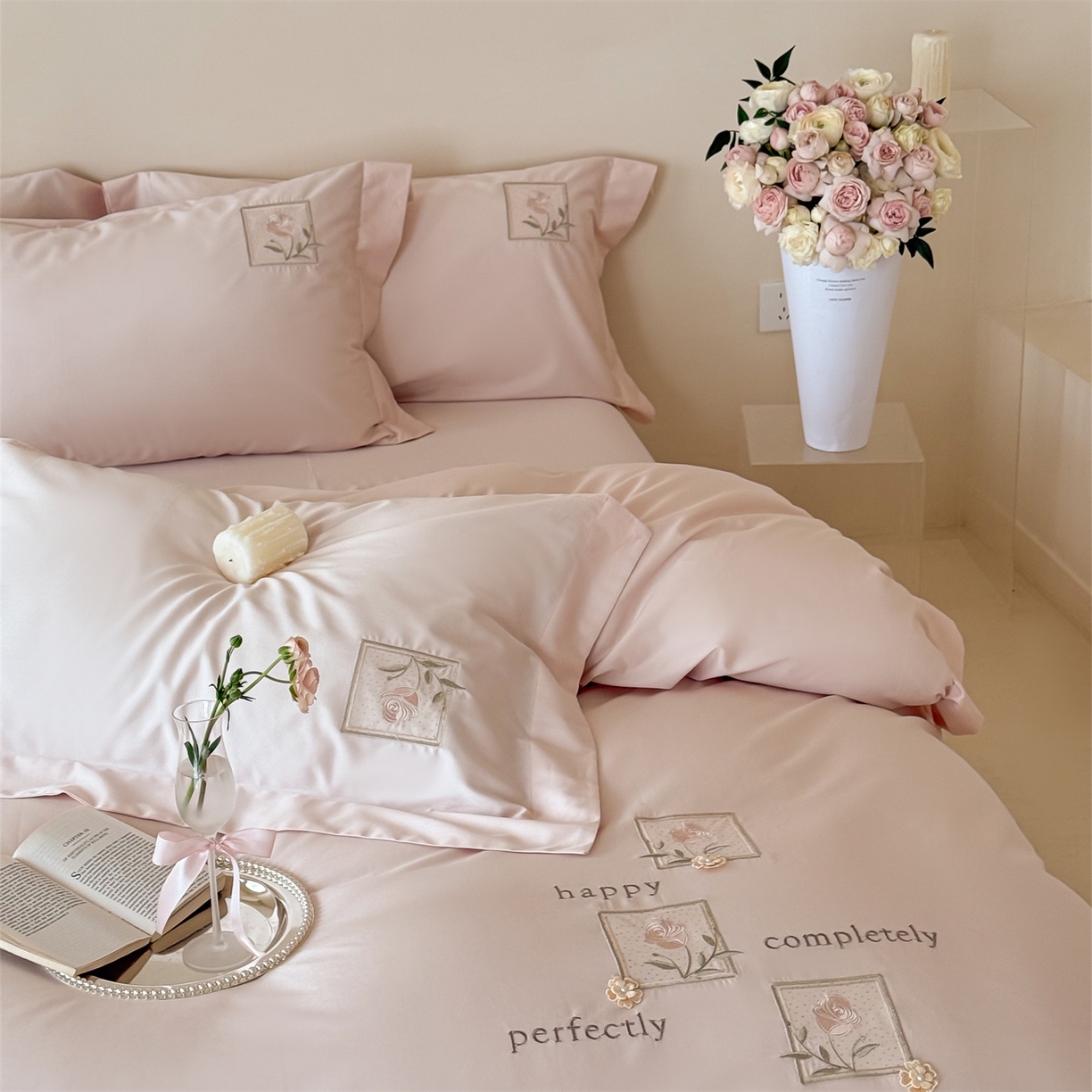 91家纺网 家纺一手货源 找家纺 泽西 2026新品刺绣50s双股全棉长绒棉宽边四件套-花栖 花栖-公主粉【控价358-378】