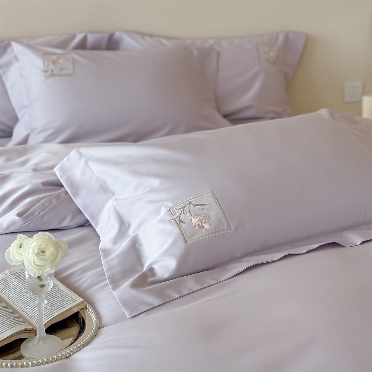 91家纺网 家纺一手货源 找家纺 泽西 2026新品刺绣50s双股全棉长绒棉宽边四件套-花栖 花栖-梦幻紫【控价358-378】