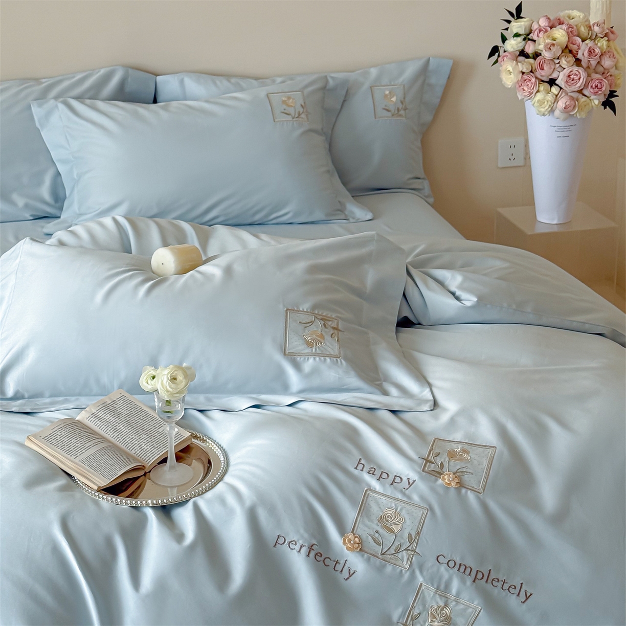 91家纺网 家纺一手货源 找家纺 泽西 2026新品刺绣50s双股全棉长绒棉宽边四件套-花栖 花栖-浅云蓝【控价358-378】