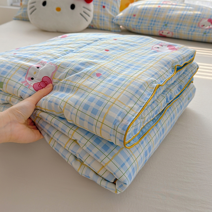 91家纺网 家纺一手货源 找家纺 桔禾家纺 2026水洗皱皱纱夏被  宅妹蓝猫