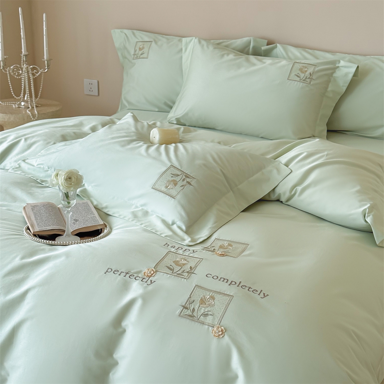 91家纺网 家纺一手货源 找家纺 泽西 2026新品刺绣50s双股全棉长绒棉宽边四件套-花栖 花栖-清新绿【控价358-378】