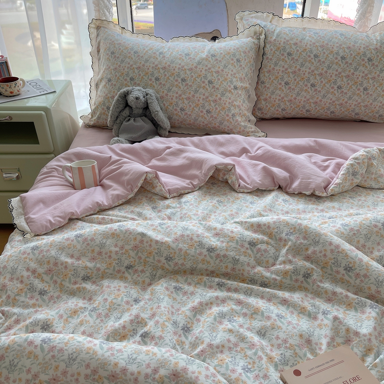 91家纺网 家纺一手货源 找家纺 宝士康家纺 2026新款10A抗菌全棉黑色花边云朵棉单夏被/夏被四件套 云朵棉-晴花漾