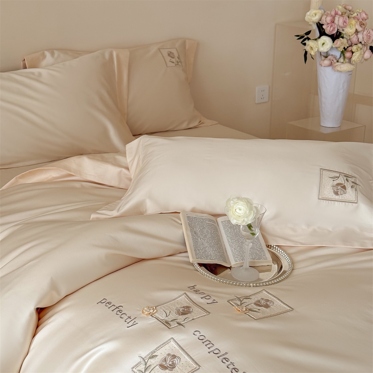 91家纺网 家纺一手货源 找家纺 泽西 2026新品刺绣50s双股全棉长绒棉宽边四件套-花栖 花栖-肉肉粉【控价358-378】