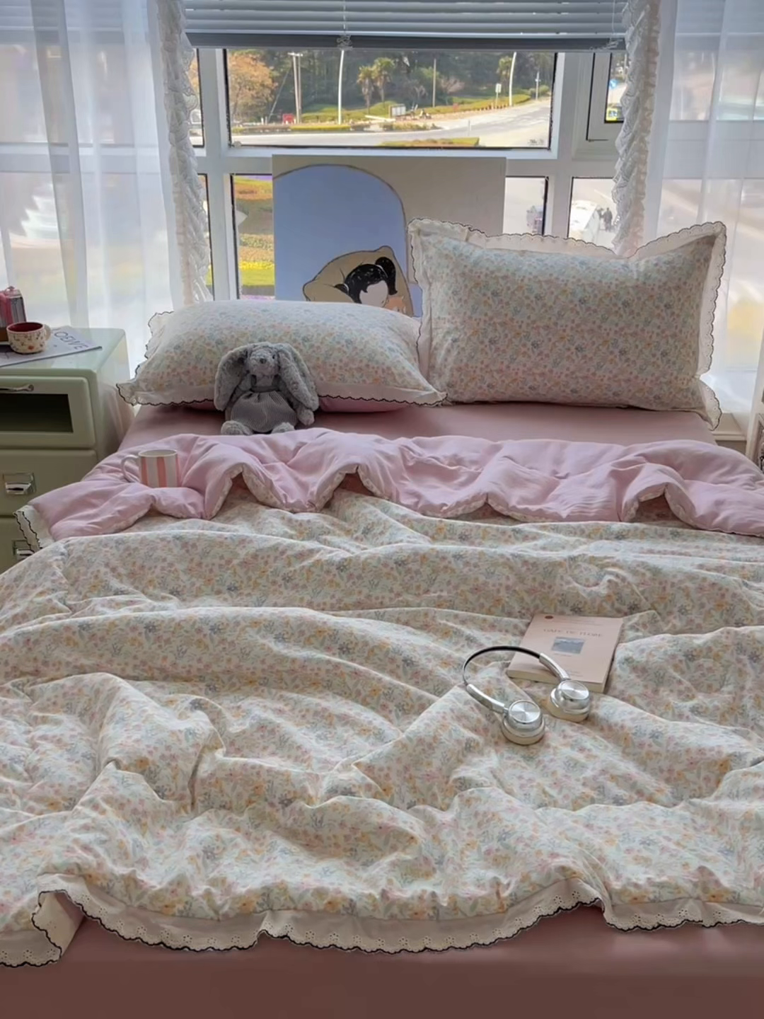 91家纺网 家纺一手货源 找家纺 宝士康家纺 2026新款10A抗菌全棉黑色花边云朵棉单夏被/夏被四件套 云朵棉-晴花漾