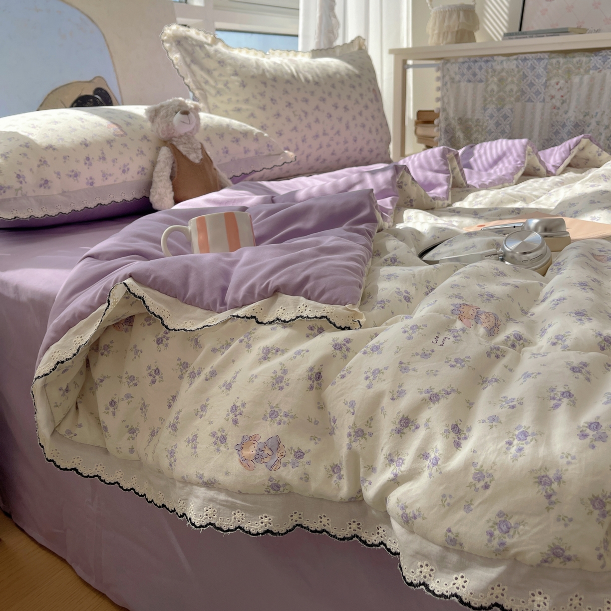 91家纺网 家纺一手货源 找家纺 宝士康家纺 2026新款10A抗菌全棉黑色花边云朵棉单夏被/夏被四件套 云朵棉-甜囡紫絮