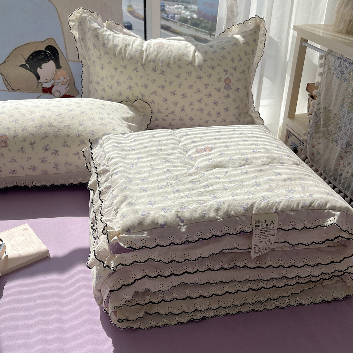 91家纺网 家纺一手货源 找家纺 宝士康家纺 2026新款10A抗菌全棉黑色花边云朵棉单夏被/夏被四件套 云朵棉-甜囡紫絮