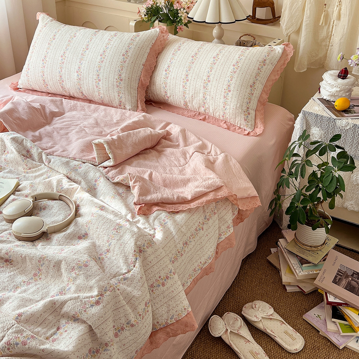 91家纺网 家纺一手货源 找家纺 一比一家纺 2026新款彩色花边木棉皱皱纱夏被四件套 扶摇