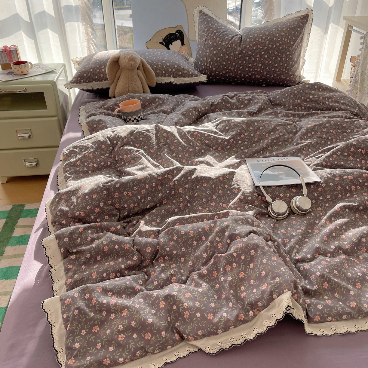 91家纺网 家纺一手货源 找家纺 宝士康家纺 2026新款10A抗菌全棉黑色花边云朵棉单夏被/夏被四件套 云朵棉-紫调花簇