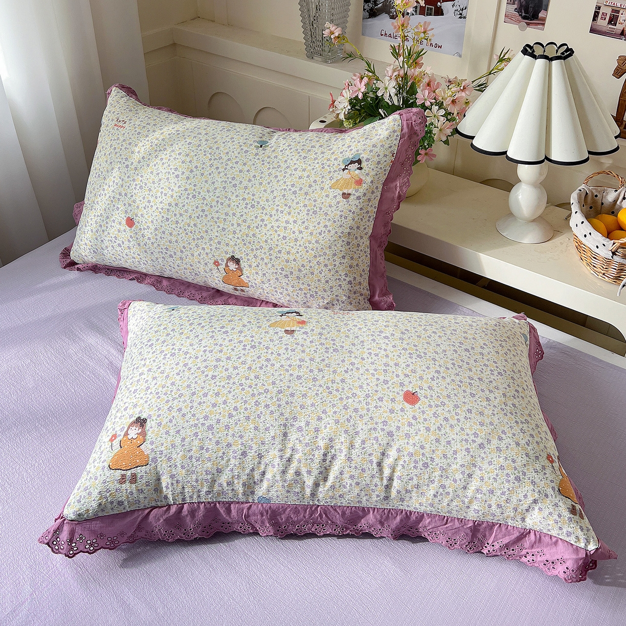 91家纺网 家纺一手货源 找家纺 一比一家纺 2026新款彩色花边木棉皱皱纱夏被四件套 花间女孩