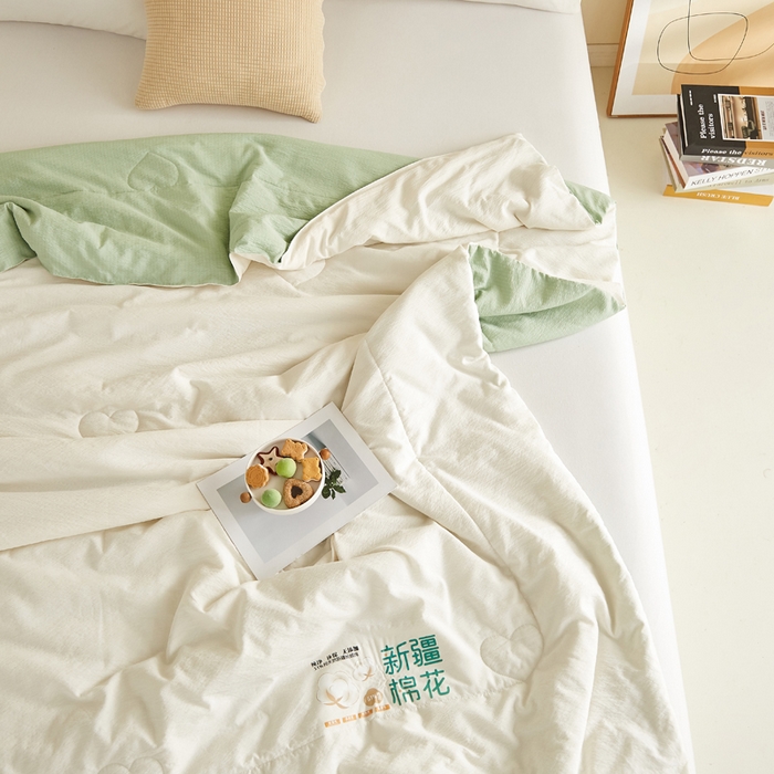 91家纺网 家纺一手货源 找家纺 蓝冰家纺 2026新款泡芙棉夏被夏凉被空调被 白拼绿