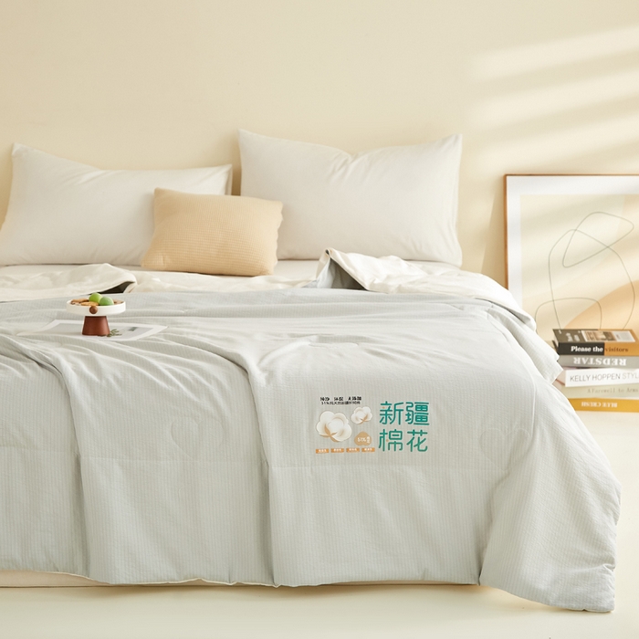 91家纺网 家纺一手货源 找家纺 蓝冰家纺 2026新款泡芙棉夏被夏凉被空调被 灰拼白