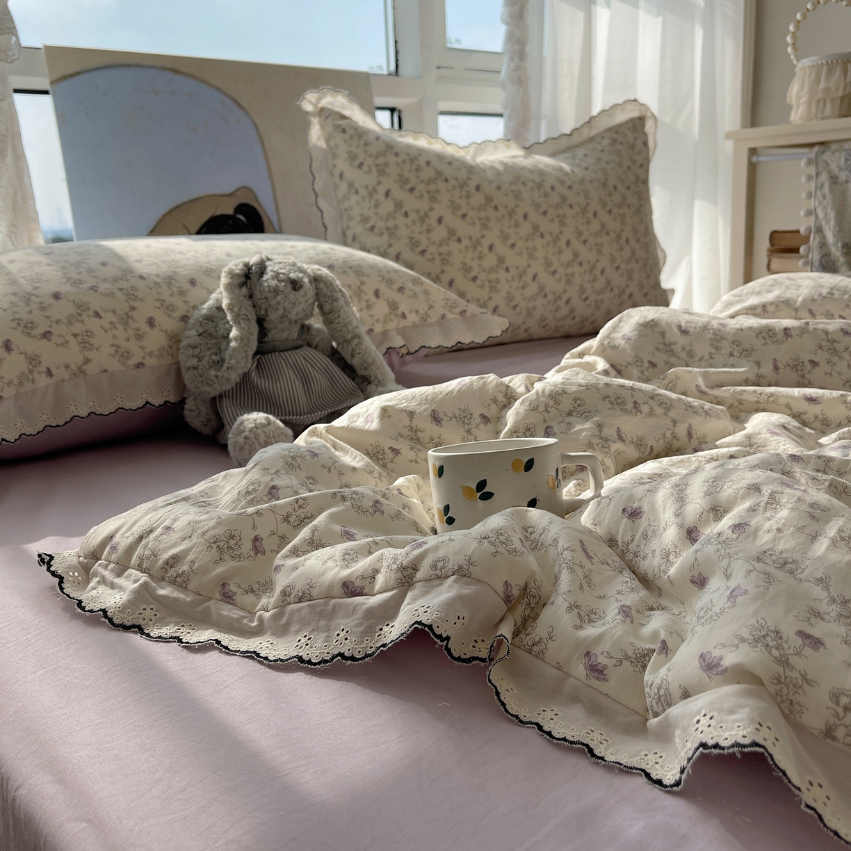 91家纺网 家纺一手货源 找家纺 宝士康家纺 2026新款10A抗菌全棉黑色花边云朵棉单夏被/夏被四件套 云朵棉-紫萝香