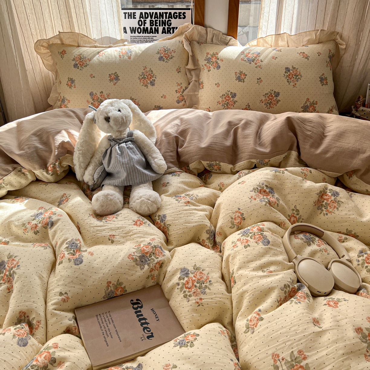 91家纺网 家纺一手货源 找家纺 耀悦家纺 2026新款真棉麻四件套轻奢法式大花边工艺款圆角荷叶边吊边床单 蔷薇花序