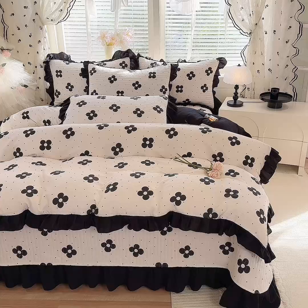 91家纺网 家纺一手货源 找家纺 唐人居 2026春夏新款皱皱水洗棉花边床盖四件套 宝格丽曼