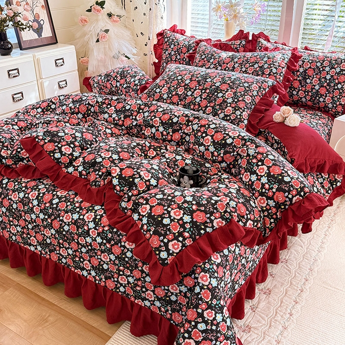 91家纺网 家纺一手货源 找家纺 唐人居 2026春夏新款皱皱水洗棉花边床盖四件套 初见