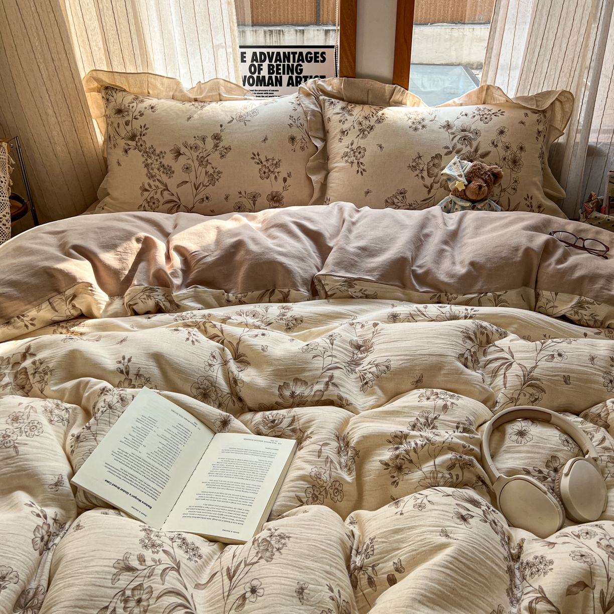 91家纺网 家纺一手货源 找家纺 耀悦家纺 2026新款真棉麻四件套轻奢法式大花边工艺款圆角荷叶边吊边床单 水墨牡丹