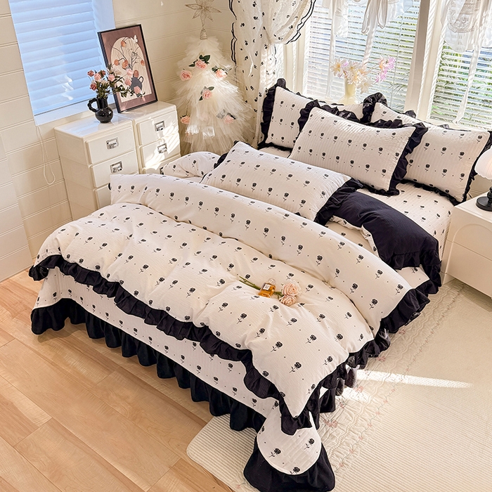 91家纺网 家纺一手货源 找家纺 唐人居 2026春夏新款皱皱水洗棉花边床盖四件套 卡地