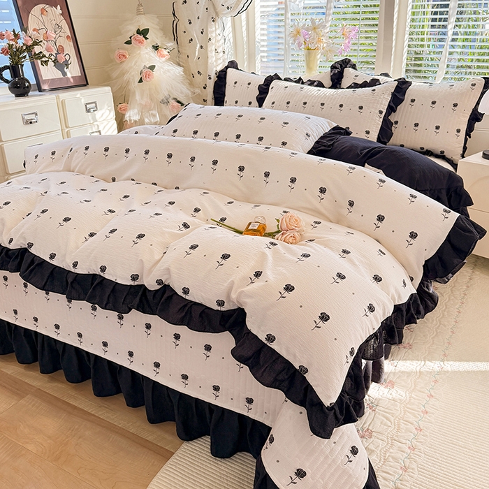 91家纺网 家纺一手货源 找家纺 唐人居 2026春夏新款皱皱水洗棉花边床盖四件套 卡地