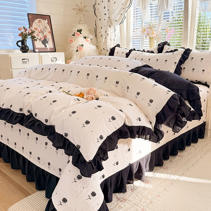 91家纺网 家纺一手货源 找家纺 唐人居 2026春夏新款皱皱水洗棉花边床盖四件套 卡地