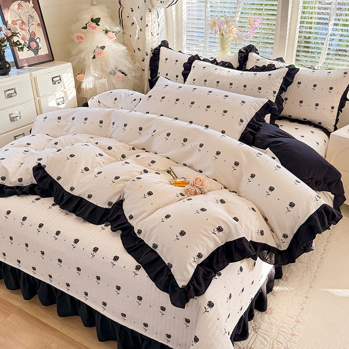 91家纺网 家纺一手货源 找家纺 唐人居 2026春夏新款皱皱水洗棉花边床盖四件套 卡地