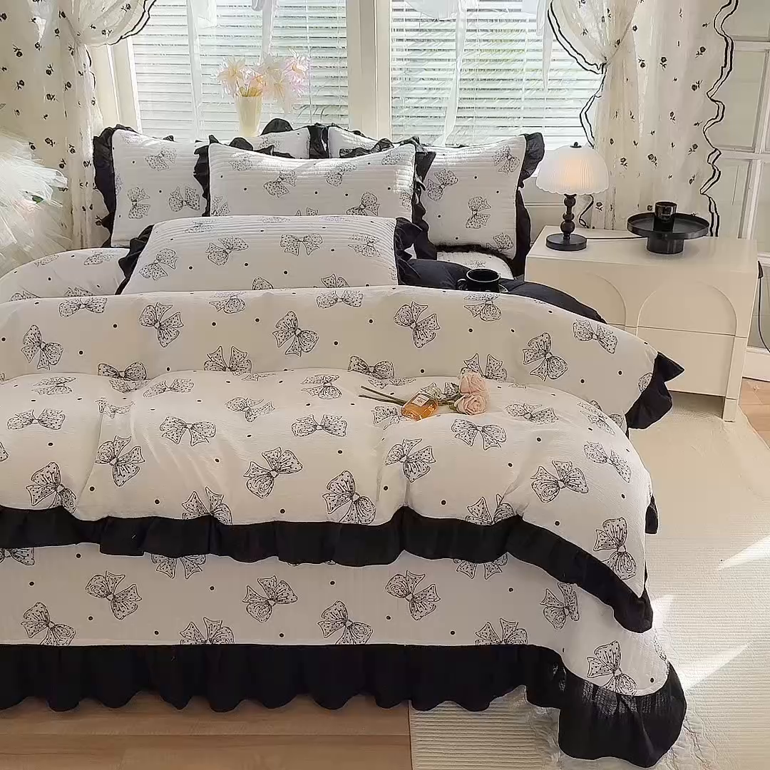 91家纺网 家纺一手货源 找家纺 唐人居 2026春夏新款皱皱水洗棉花边床盖四件套 柔心花影