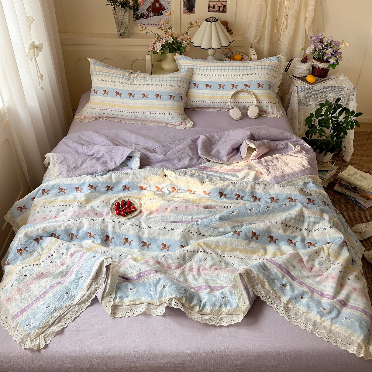 91家纺网 家纺一手货源 找家纺 一比一家纺 2026新款彩色花边木棉皱皱纱夏被四件套 小马驹