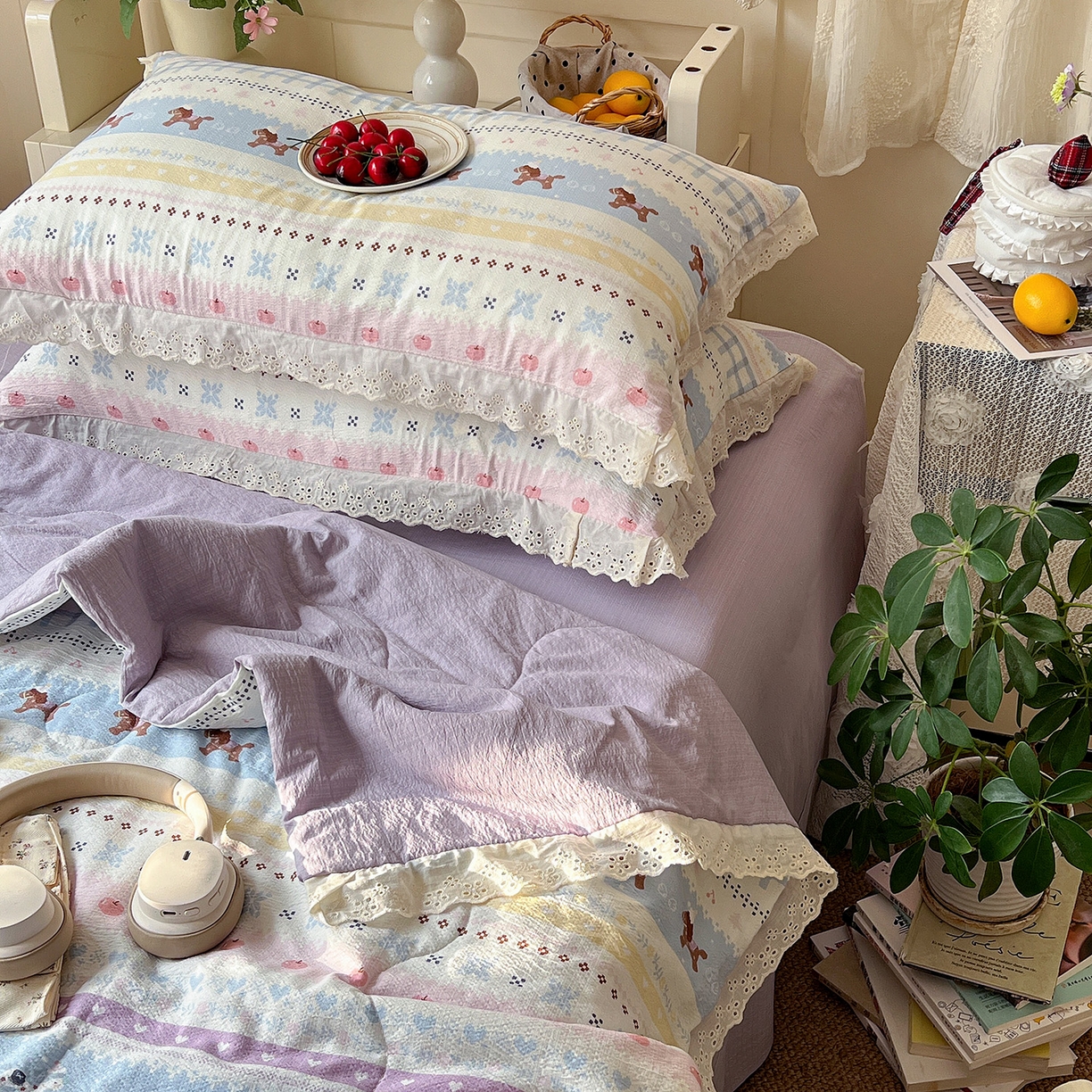 91家纺网 家纺一手货源 找家纺 一比一家纺 2026新款彩色花边木棉皱皱纱夏被四件套 小马驹